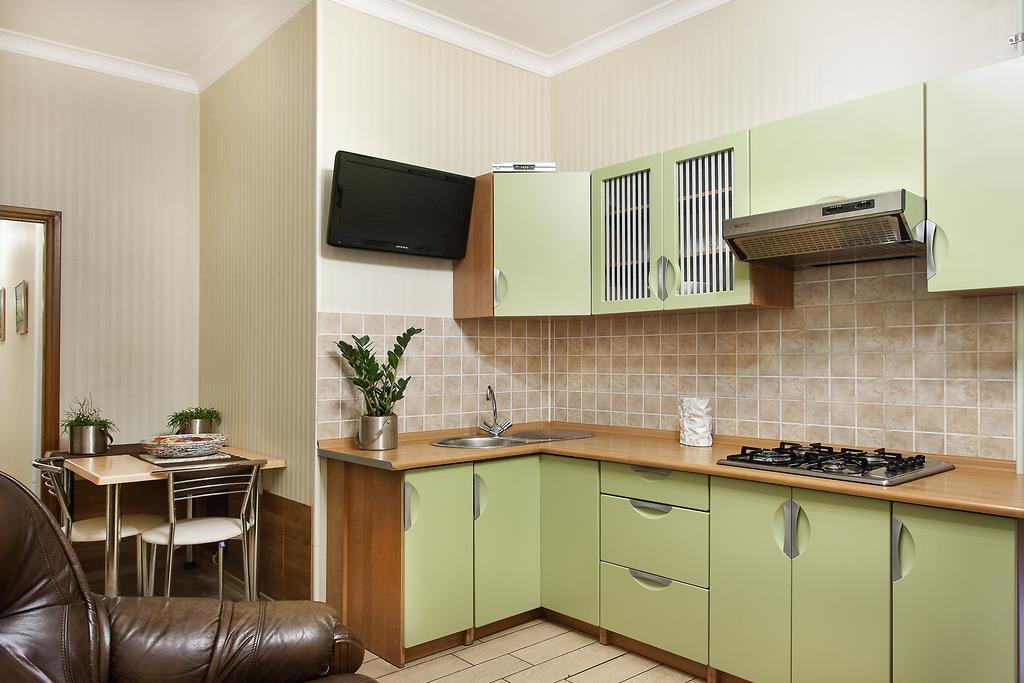 Bessarabka Apartments Kiev Bilik gambar